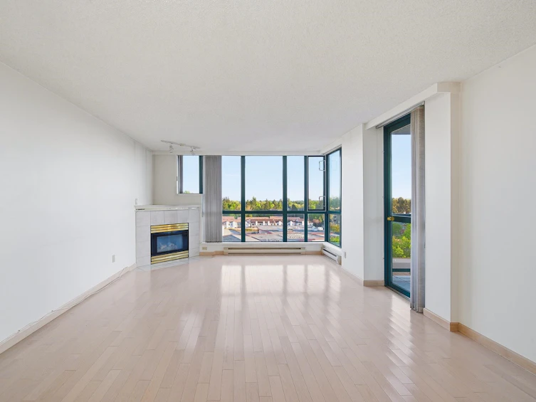 908-7500 Granville Avenue, Richmond, BC, V6Y 3Y6 - 5