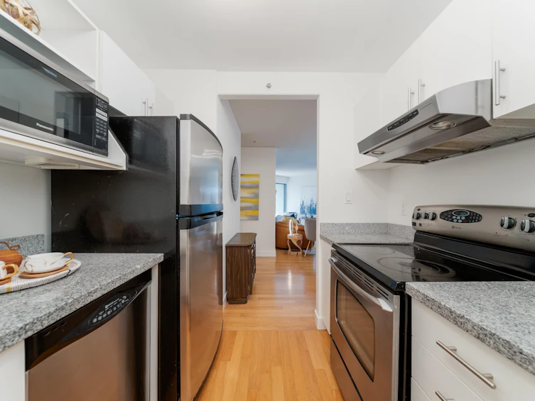 209-3131 Main Street, Vancouver, BC, V5T 3G8 - 4