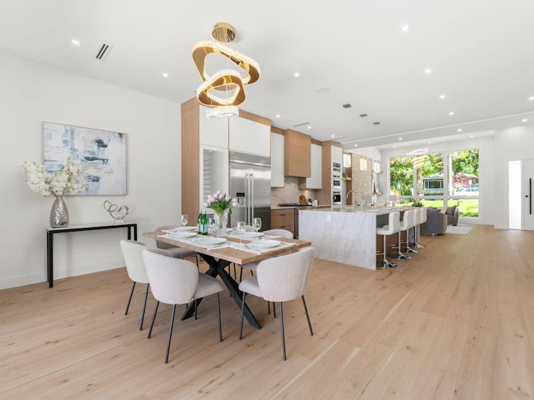 1511 Burrill Avenue, North Vancouver, BC, V7K 1L8 - 13