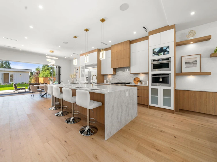 1511 Burrill Avenue, North Vancouver, BC, V7K 1L8 - 7