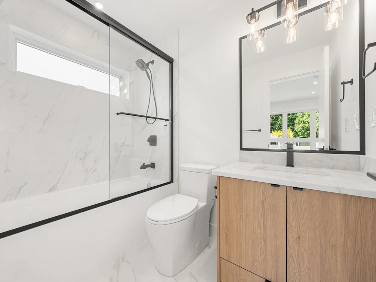 1511 Burrill Avenue, North Vancouver, BC, V7K 1L8 - 30