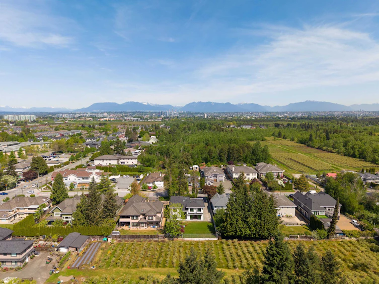 10100 Granville Avenue, Richmond, BC, V6Y 1R4 - 38