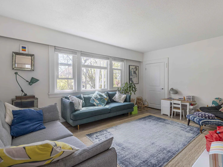2325 W 8th Avenue, Vancouver, BC, V6K 2A8 - 8