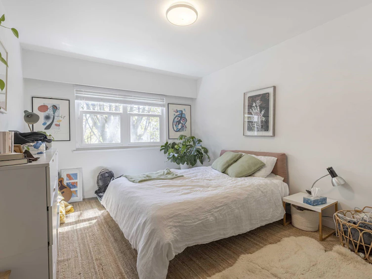 2325 W 8th Avenue, Vancouver, BC, V6K 2A8 - 17