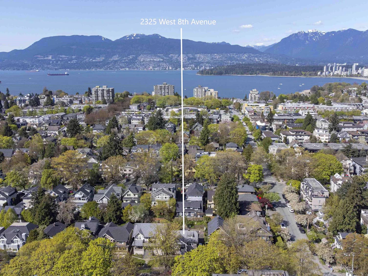 2325 W 8th Avenue, Vancouver, BC, V6K 2A8 - 2