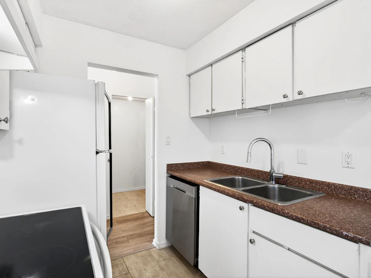 108-45 Fourth Street, New Westminster, BC, V3L 5H7 - 8