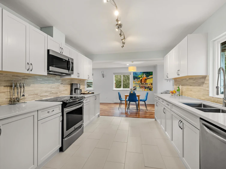 20238 49 Avenue, Langley, BC, V3A 6W9 - 9