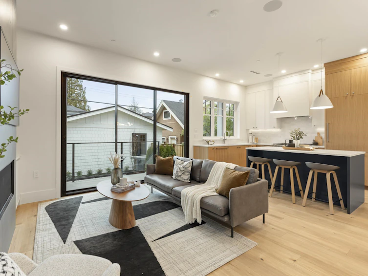 2-3919 W 18th Avenue, Vancouver, BC, V6S 1B6