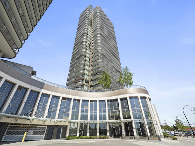 501-5333 Goring Street, Burnaby, BC, V5B 3A2 - 3