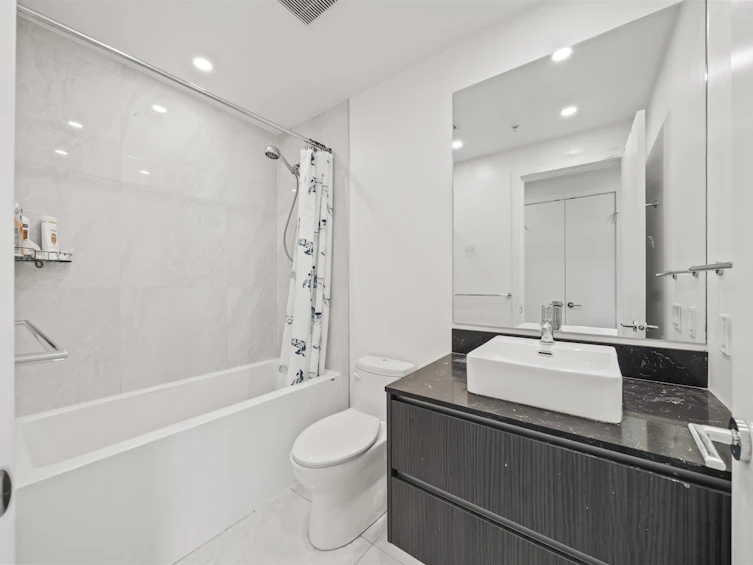 501-5333 Goring Street, Burnaby, BC, V5B 3A2 - 25
