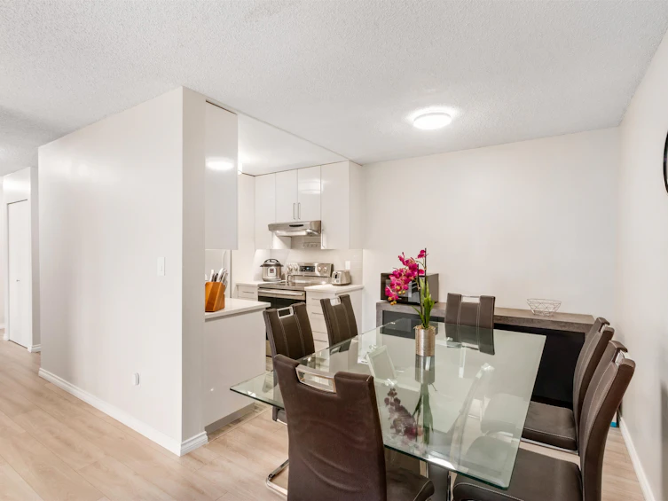 324-4373 Halifax Street, Burnaby, BC, V5C 5Z2 - 4