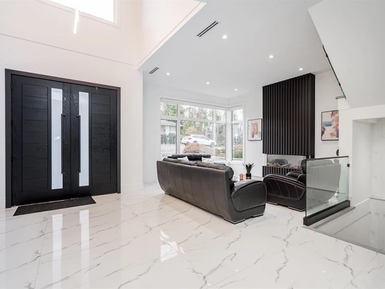 3846 Southwood Street, Burnaby, BC, V5J 2E2 - 2