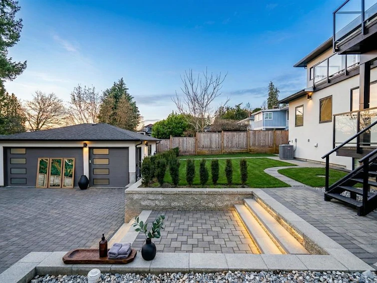 3846 Southwood Street, Burnaby, BC, V5J 2E2 - 30