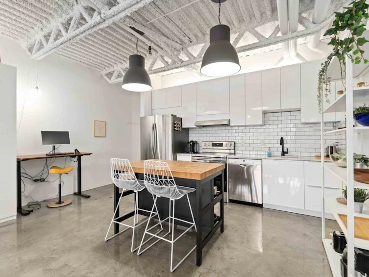 330-350 E 2nd Avenue, Vancouver, BC, V5T 4R8 - 7
