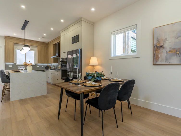 14450 60 Avenue, Surrey, BC, V3S 1R3 - 11