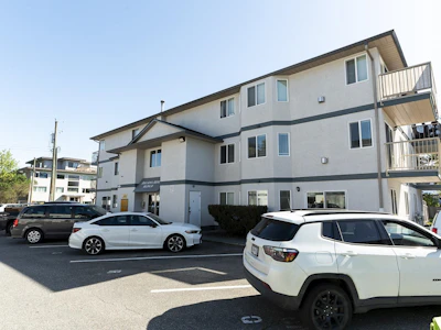 17-46160 Princess Avenue - 4