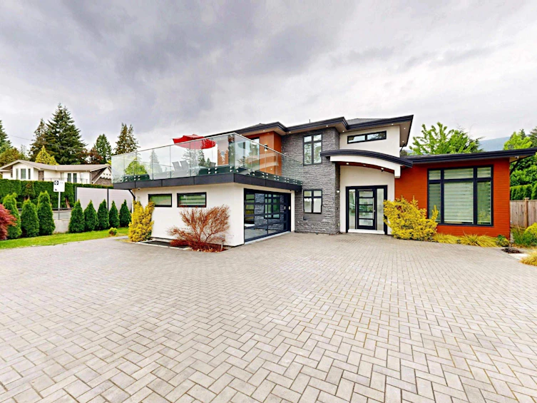 3560 Highland Boulevard, North Vancouver, BC, V7R 2Y6