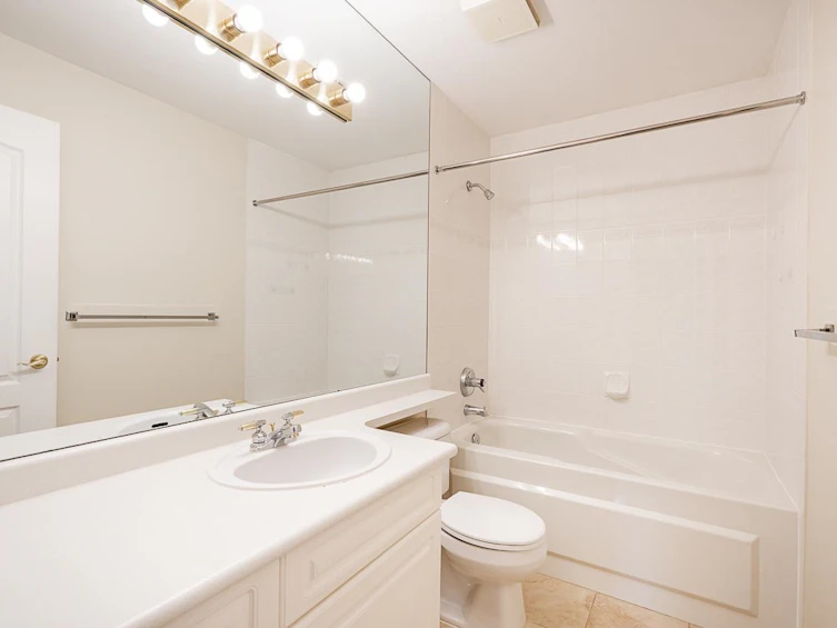 314-15110 108 Avenue, Surrey, BC, V3R 0T6 - 22