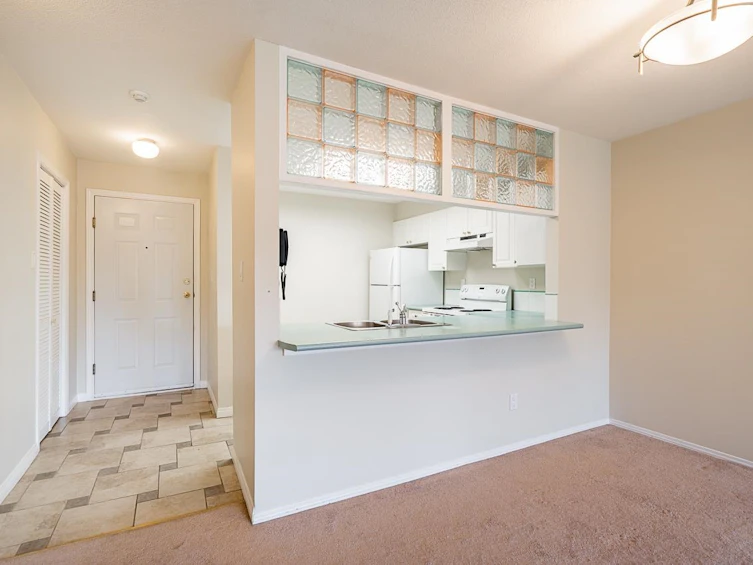 314-15110 108 Avenue, Surrey, BC, V3R 0T6 - 4