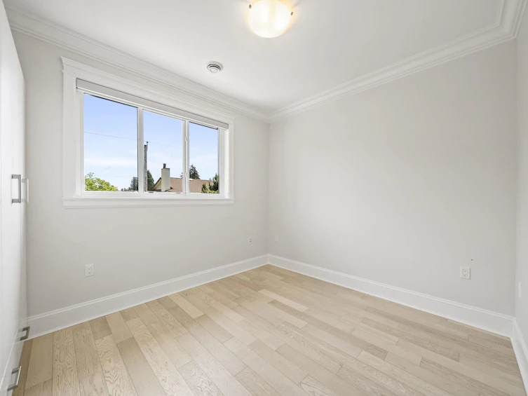 1720 Sutherland Avenue, North Vancouver, BC, V7L 4B9 - 16