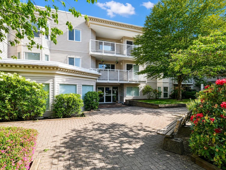 311-9948 151 Street, Surrey, BC, V3R 0V6