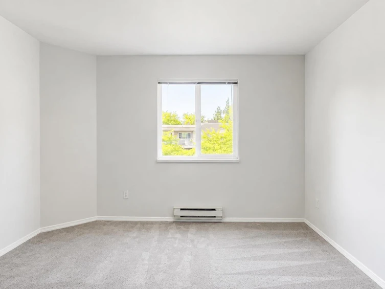 311-9948 151 Street, Surrey, BC, V3R 0V6 - 22
