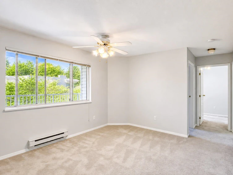 311-9948 151 Street, Surrey, BC, V3R 0V6 - 19