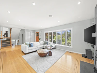 4792 Cedarcrest Avenue - 5