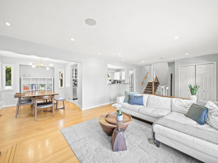 4792 Cedarcrest Avenue, North Vancouver, BC, V7R 3R3 - 6