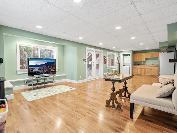 8525 Doerksen Drive, Mission, BC, V2V 7C4 - 28
