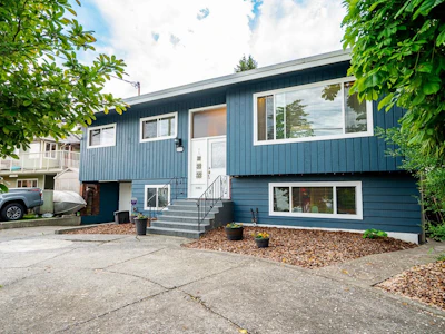 12528 Pinewood Crescent - 2