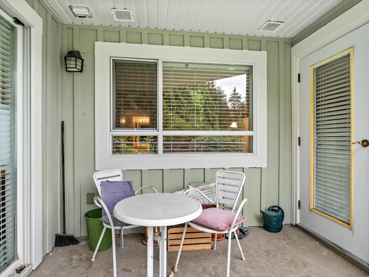 206-1283 Parkgate Avenue, North Vancouver, BC, V7H 3A3 - 34