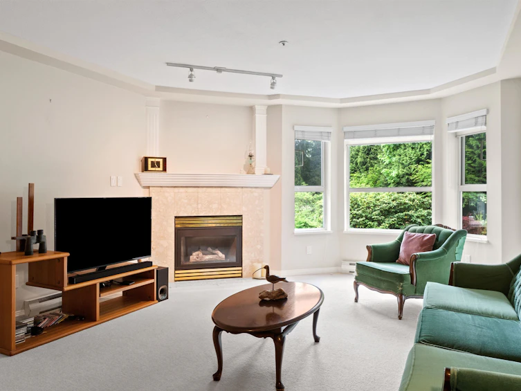 206-1283 Parkgate Avenue, North Vancouver, BC, V7H 3A3 - 4