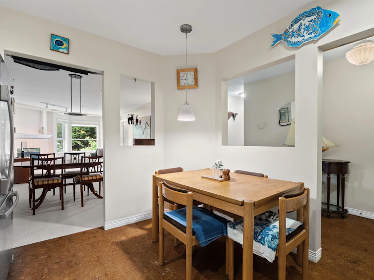 206-1283 Parkgate Avenue, North Vancouver, BC, V7H 3A3 - 14