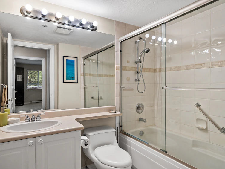 206-1283 Parkgate Avenue, North Vancouver, BC, V7H 3A3 - 32