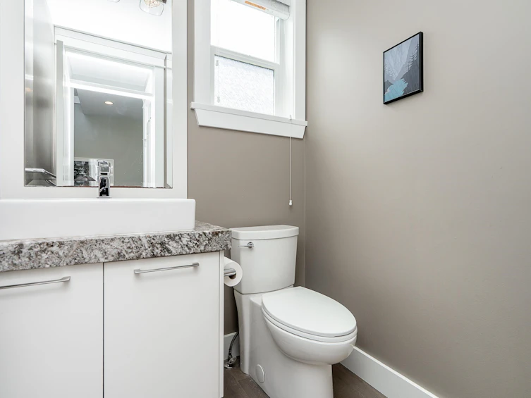 1312 Kingston Street, Coquitlam, BC, V3E 0H4 - 13