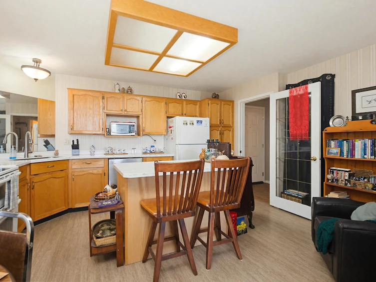 310-33030 George Ferguson Way, Abbotsford, BC, V2S 6Y2 - 11