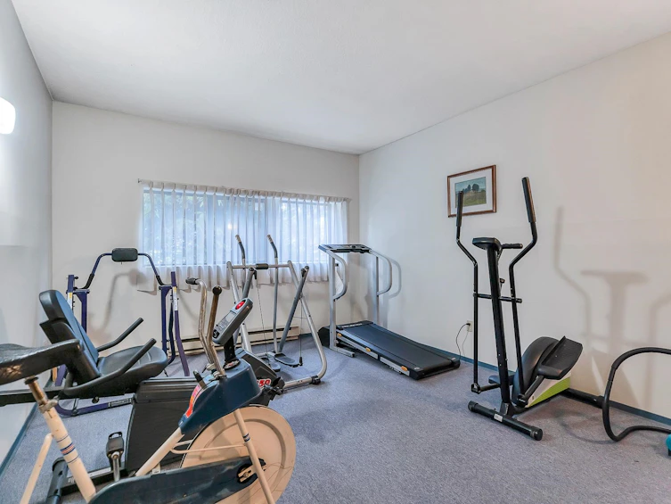 310-33030 George Ferguson Way, Abbotsford, BC, V2S 6Y2 - 31