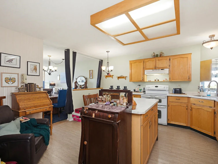 310-33030 George Ferguson Way, Abbotsford, BC, V2S 6Y2 - 7