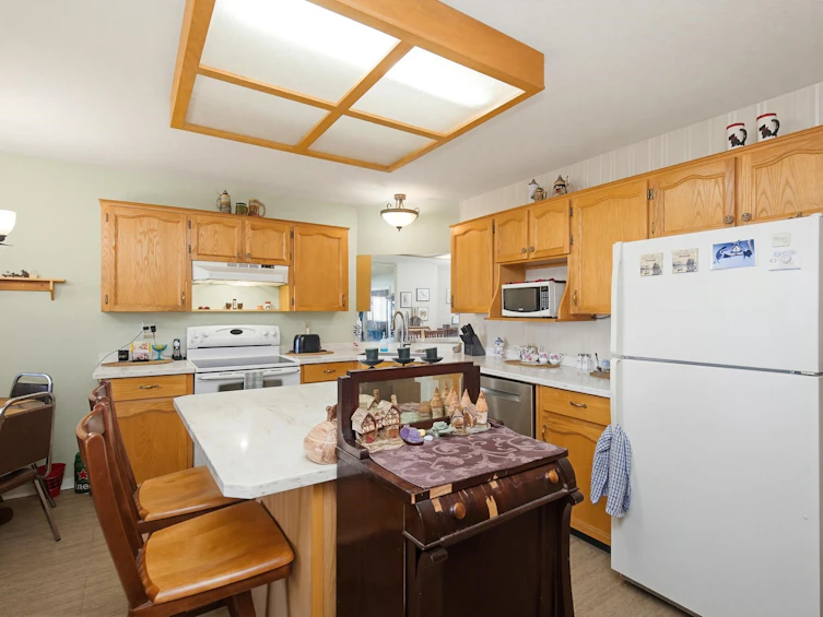310-33030 George Ferguson Way, Abbotsford, BC, V2S 6Y2 - 6