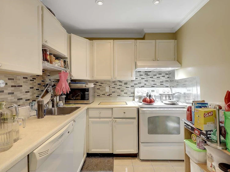 143-8500 Ackroyd Road, Richmond, BC, V6X 3H8 - 18