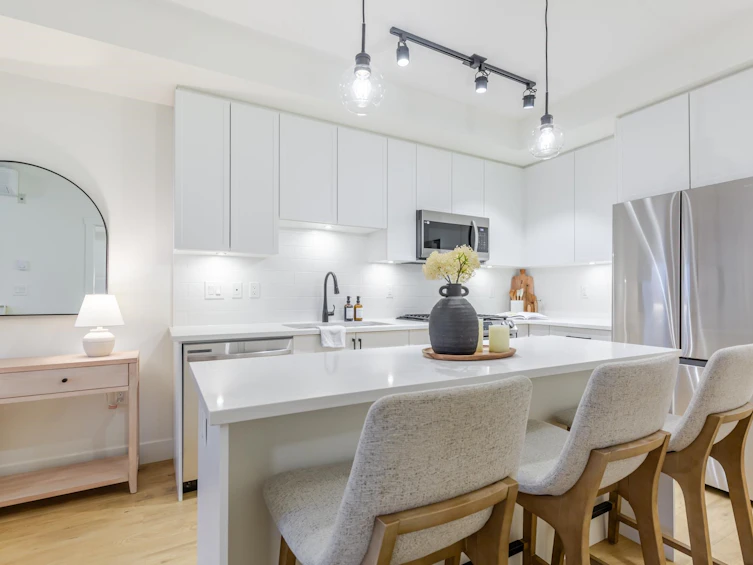 214-19935 75a Avenue, Langley, BC, V2Y 4L6 - 2