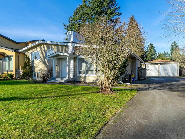 10979 64a Avenue, Delta, BC, V4E 1E4 - 2
