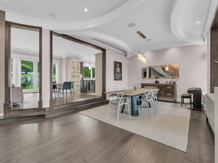 2567 Lawson Avenue, West Vancouver, BC, V7V 2G1 - 10