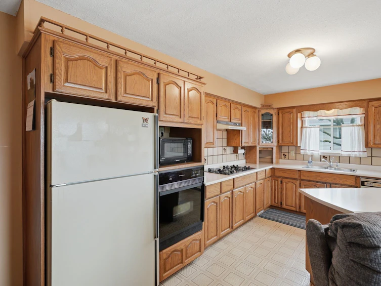 46337 Christina Drive, Chilliwack, BC, V2R 2B5 - 17
