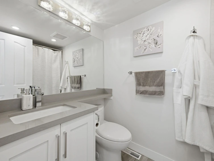 817 Roche Point Drive, North Vancouver, BC, V7H 2W3 - 22