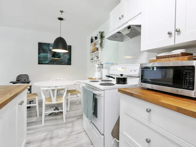 440-22661 Lougheed Highway - 5