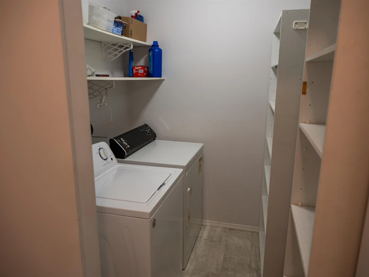 205-3172 Gladwin Road, Abbotsford, BC, V2T 5T3 - 27