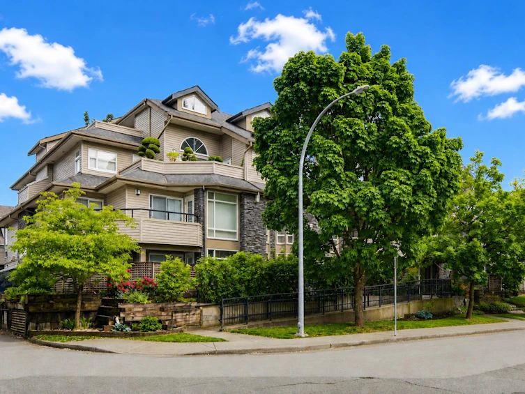 205-3150 Vincent Street, Port Coquitlam, BC, V3B 3T1