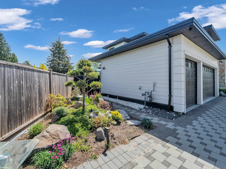 8580 Camden Crescent, Richmond, BC, V7C 3G4 - 38